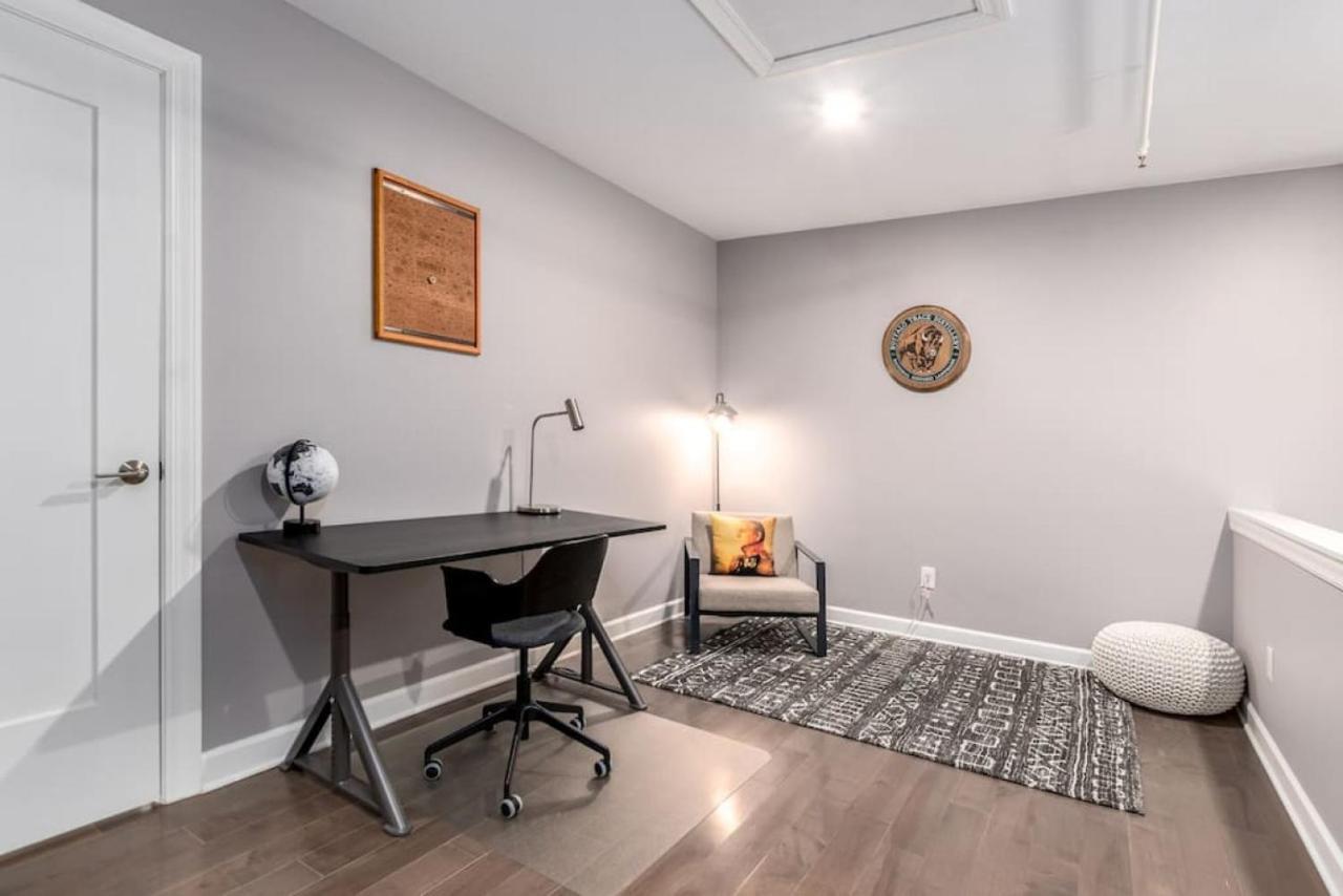 Soaring 2-Bedroom Parkside Loft Walkable To It All 신시내티 외부 사진