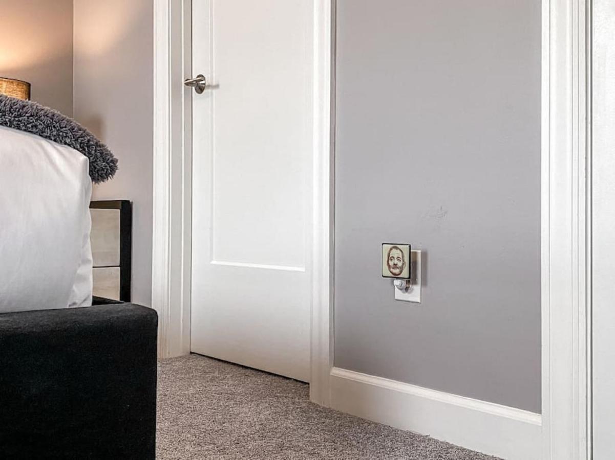 Soaring 2-Bedroom Parkside Loft Walkable To It All 신시내티 외부 사진
